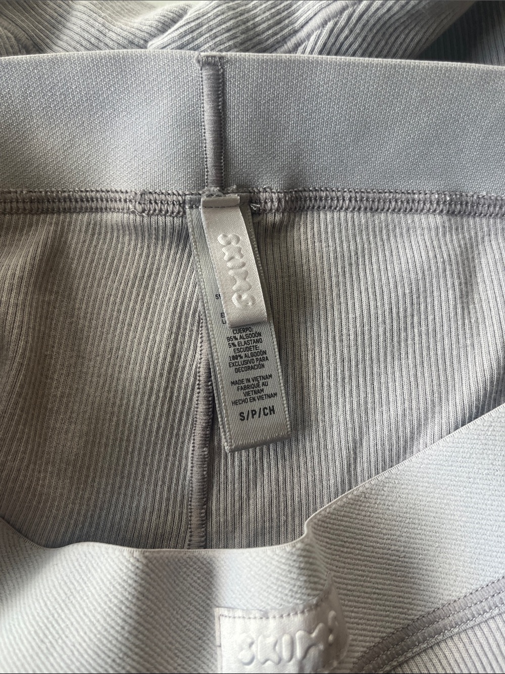 SKIMS Light Gray Ribbed Tank & Boxer Short Set - Picture 7 of 8